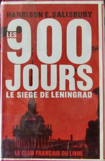 900